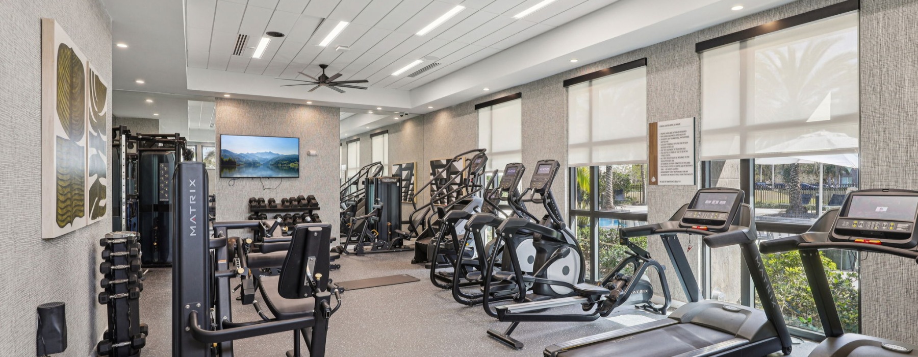 fitness center with finess equiptment